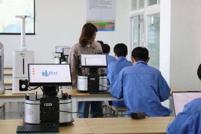 人工智能技术应用学习工作站