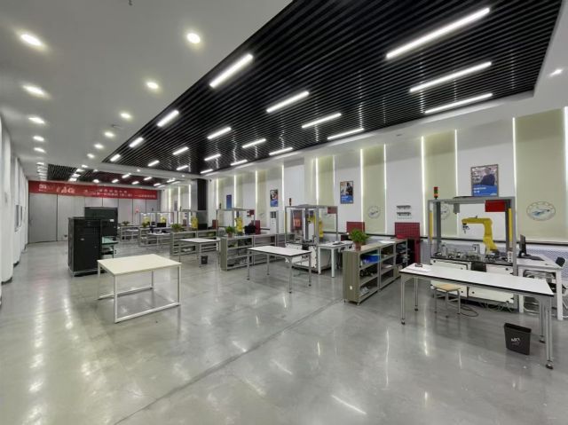 机器人系统集成国家集训基地