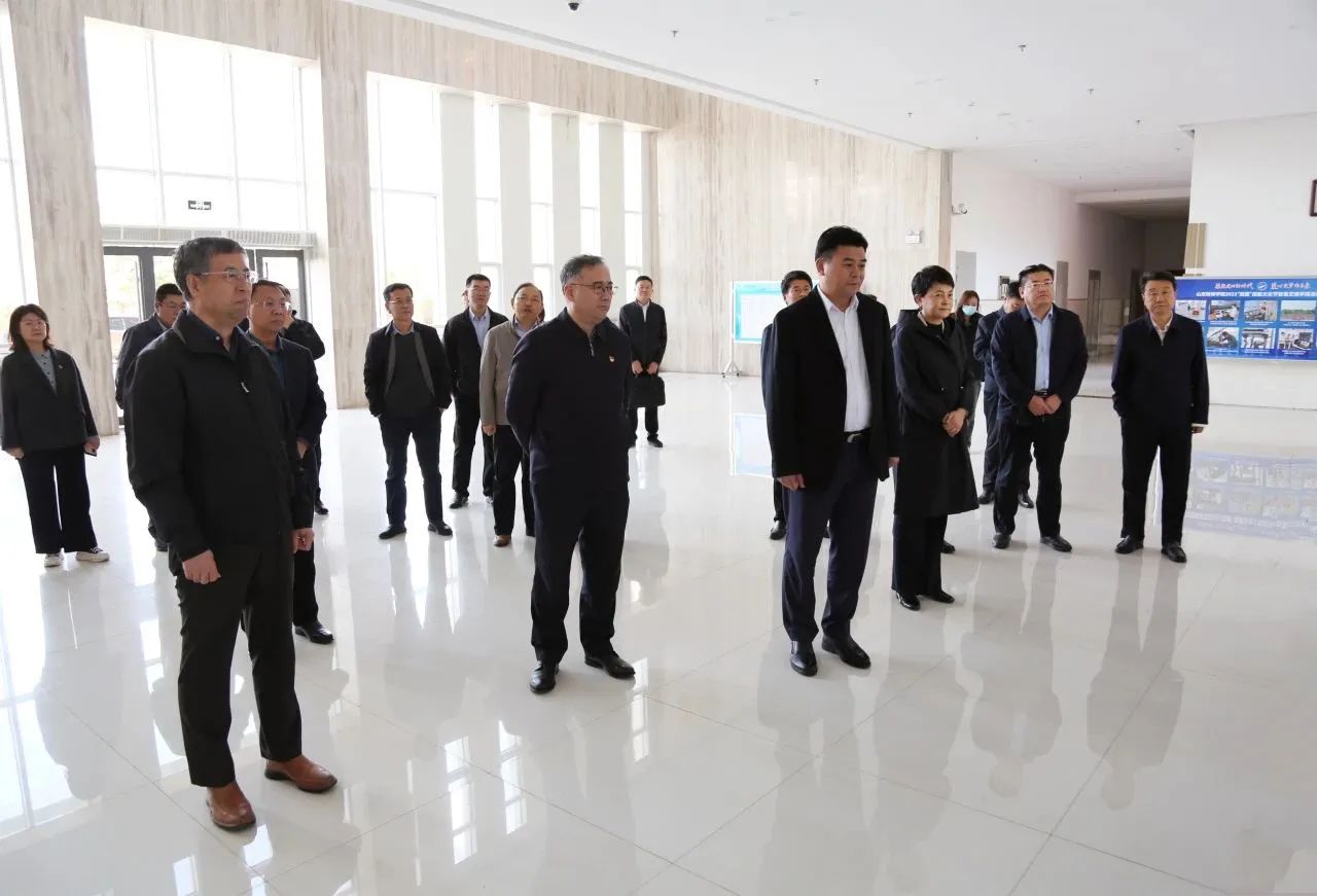 章丘区委书记马志勇、区政协主席李宝燕一行...